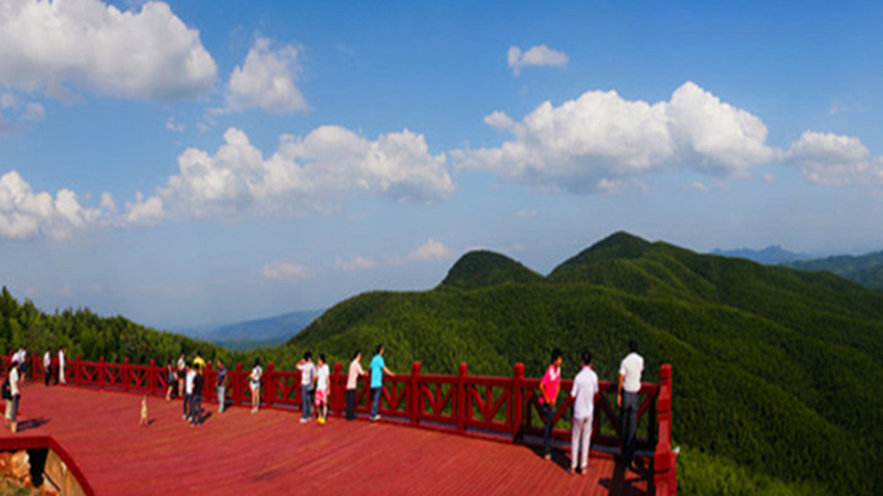 蔡倫竹海旅遊風景區集觀光,休閒,探險,尋寶於一體的複合型旅遊風景區